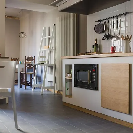 Bed & Breakfast Adelaide 3*