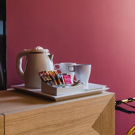 Couette-café Adelaide 3*