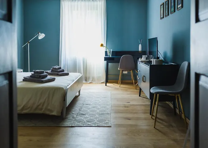 Adelaide Bed & Breakfast